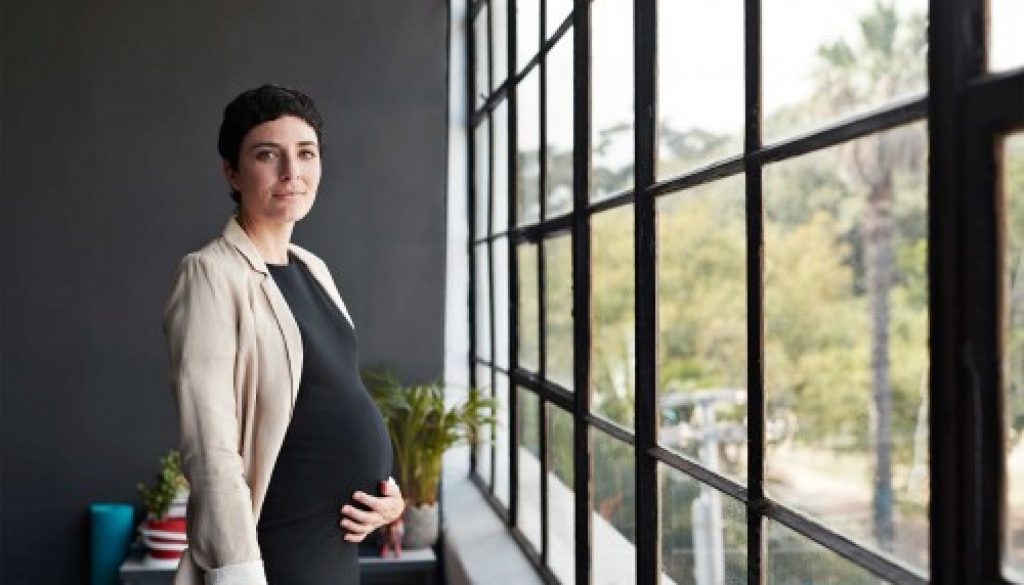 Pas de rémunération pendant un congé de maternité !