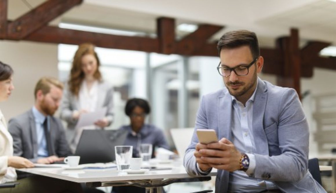 Un webinaire pour aider les entreprises à protéger leurs mobiles