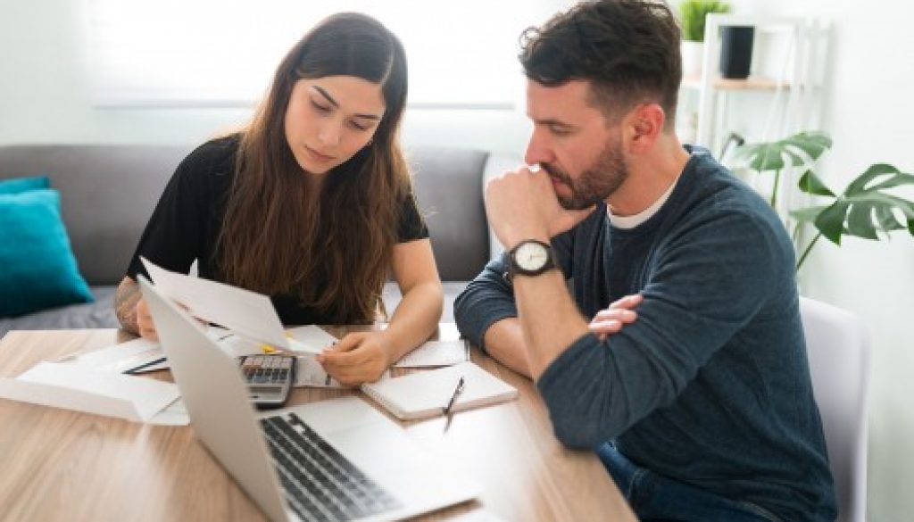 Prélèvement à la source : du changement pour les couples dès la rentrée !