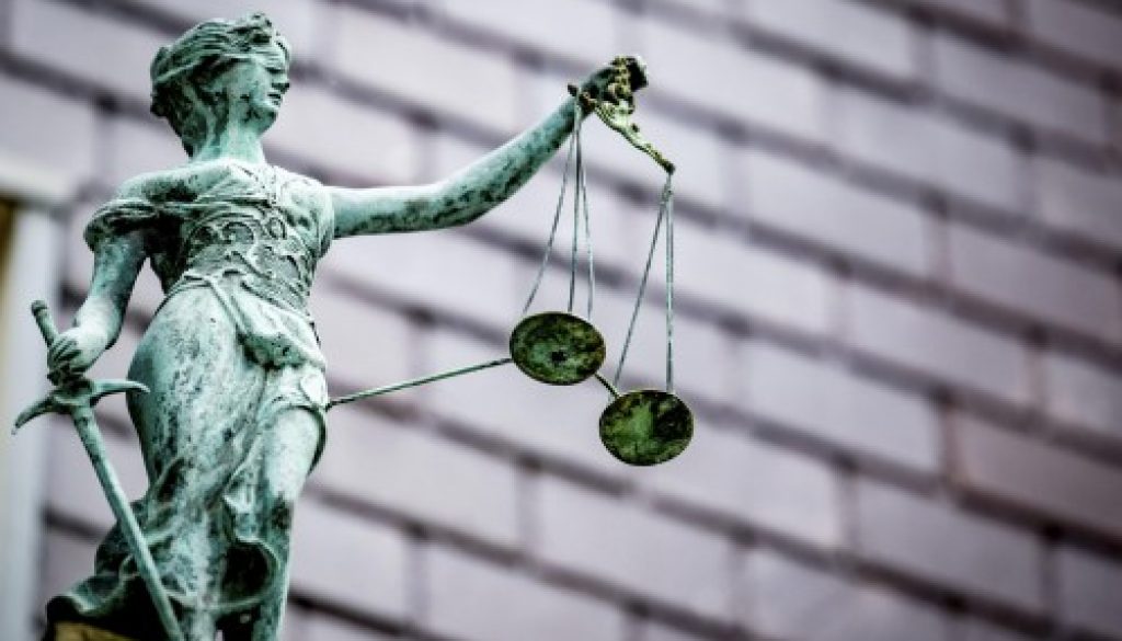 Quand un avis du jugement d'ouverture d'une procédure collective est incomplet